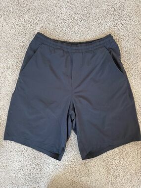 LIKE NEW Men’s Lululemon Pace Breaker Lined Short 9" Black Size Medium